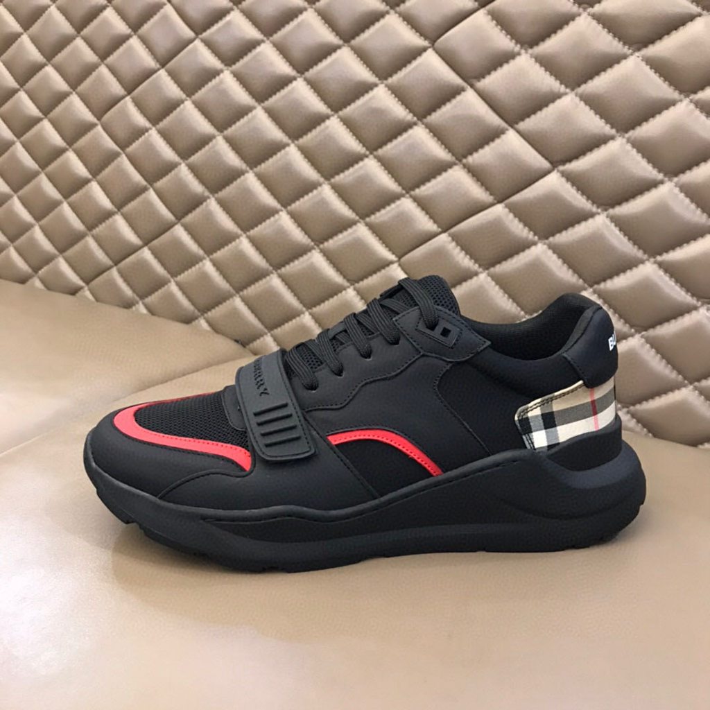 B*URBERRY SHOES